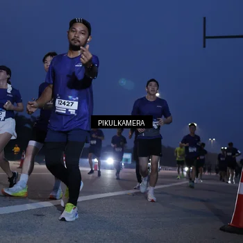 Runner Photo 7316397