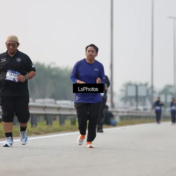 Runner Photo 7316406