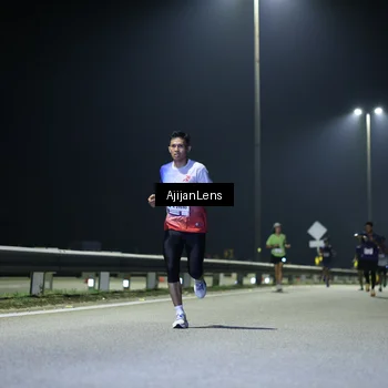 Runner Photo 7316417