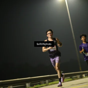 Runner Photo 7316429