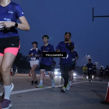 Runner Photo 7316464