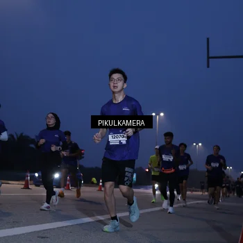 Runner Photo 7316485