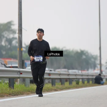 Runner Photo 7316493
