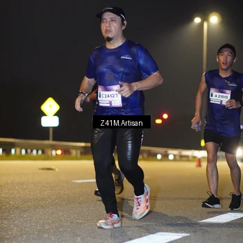 Runner Photo 7316499