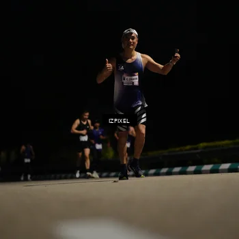 Runner Photo 7316513
