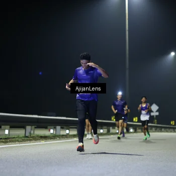 Runner Photo 7316529