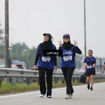 Runner Photo 7316541