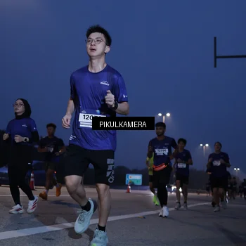 Runner Photo 7316557