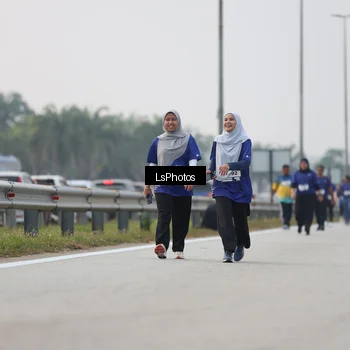 Runner Photo 7316582