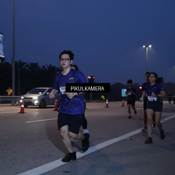 Runner Photo 7316583