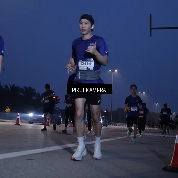 Runner Photo 7316620