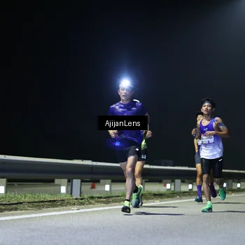 Runner Photo 7316637