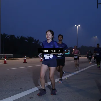 Runner Photo 7316650
