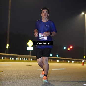 Runner Photo 7316651
