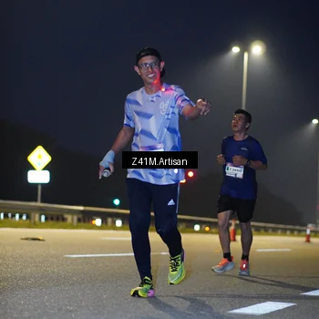 Runner Photo 7316653