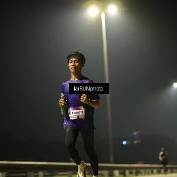 Runner Photo 7316662