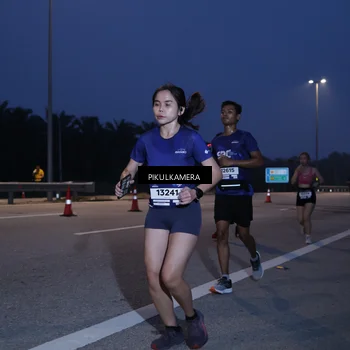 Runner Photo 7316669