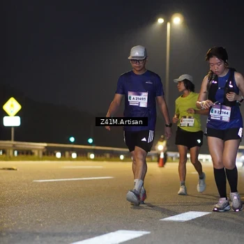 Runner Photo 7316692