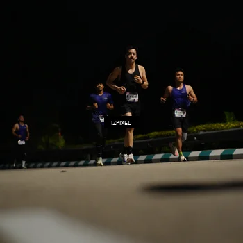 Runner Photo 7316700