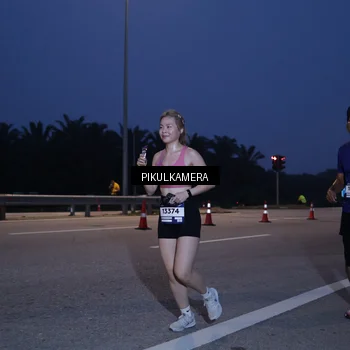 Runner Photo 7316721