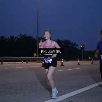 Runner Photo 7316726