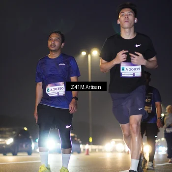 Runner Photo 7316737