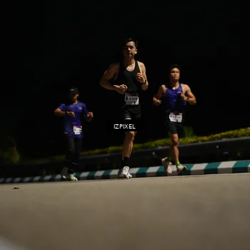 Runner Photo 7316748
