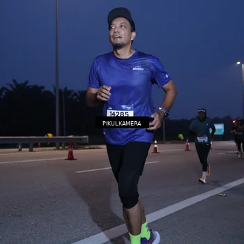 Runner Photo 7316756