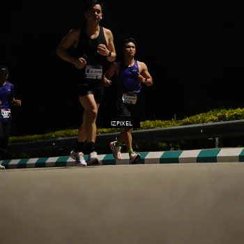 Runner Photo 7316788