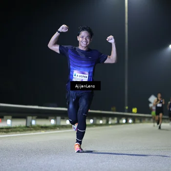 Runner Photo 7316794