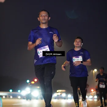 Runner Photo 7316816