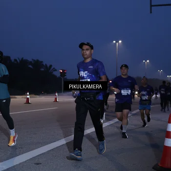 Runner Photo 7316830