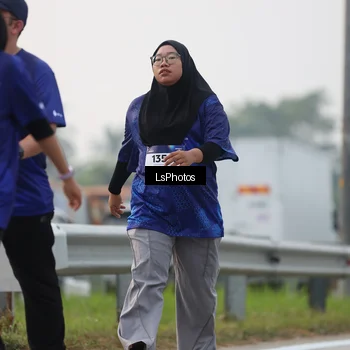 Runner Photo 7316842