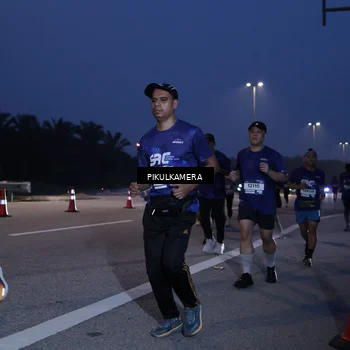 Runner Photo 7316862