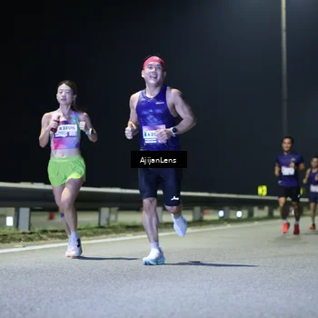 Runner Photo 7316882