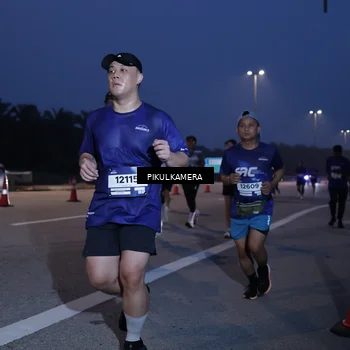 Runner Photo 7316887