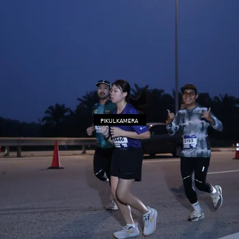 Runner Photo 7316914