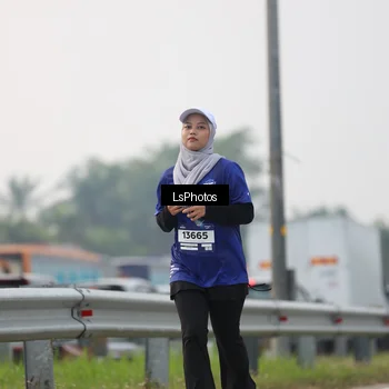Runner Photo 7317007