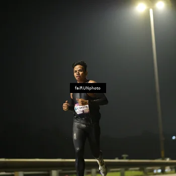 Runner Photo 7317008