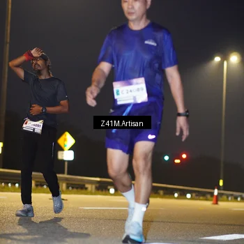 Runner Photo 7317014