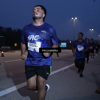 Runner Photo 7317015