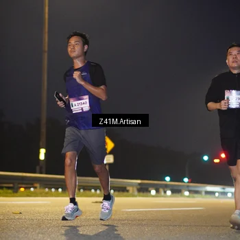 Runner Photo 7317018