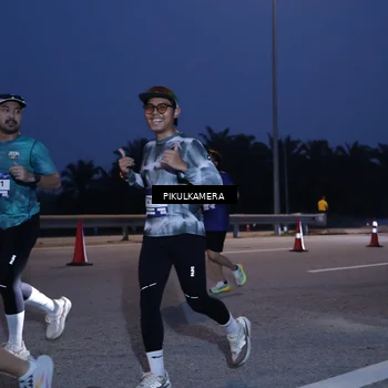 Runner Photo 7317020