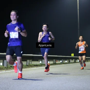 Runner Photo 7317028