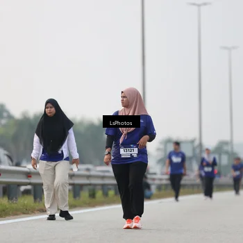 Runner Photo 7317041