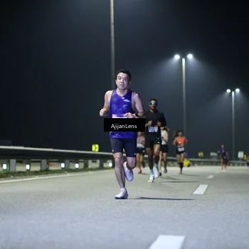 Runner Photo 7317076