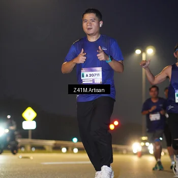 Runner Photo 7317092