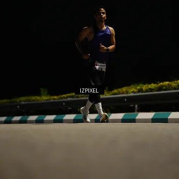 Runner Photo 7317110