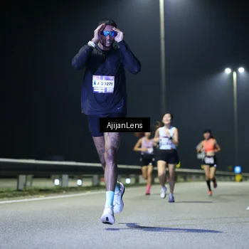 Runner Photo 7317114