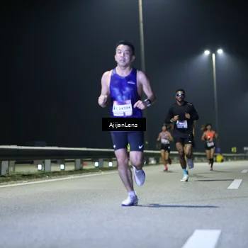 Runner Photo 7317132